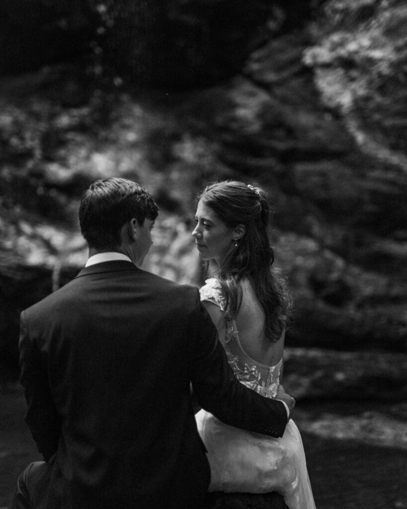 A couple kissing at a savannah wedding